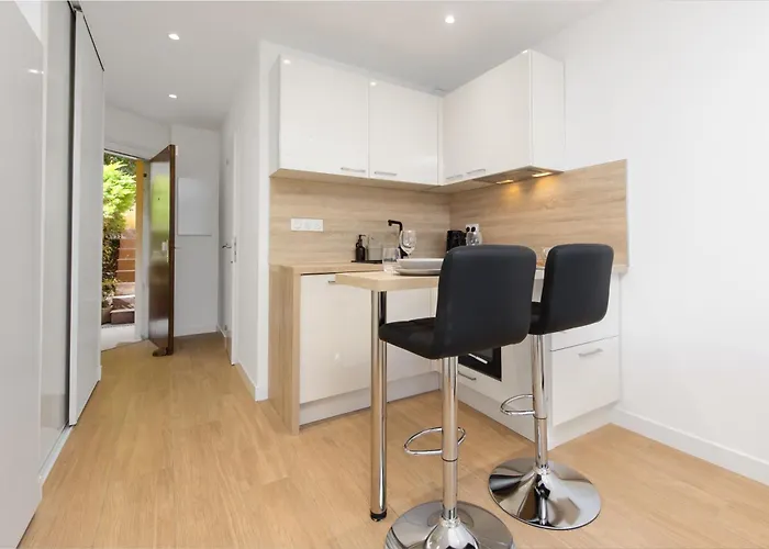 VAL VERDE - Somptueux studio proche Monaco - PARKING Appartamento *